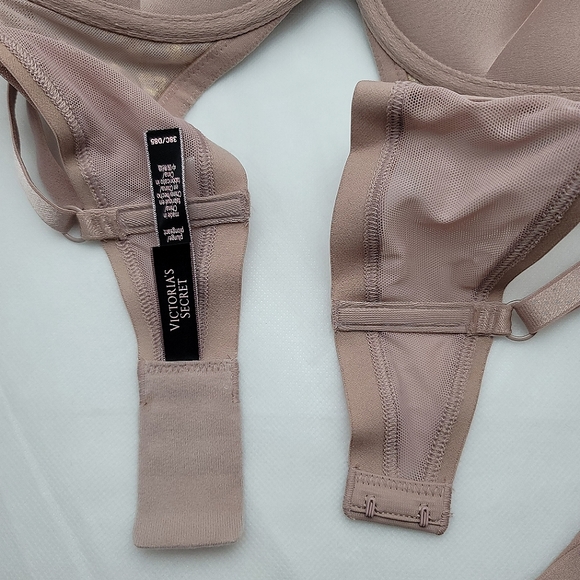 Victoria's Secret Bombshell 38C Bra & Very Sexy Cheeky Panty - Picture 5 of 10